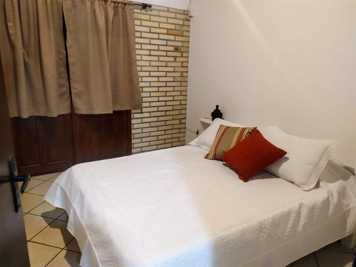 Residencial Costumes Brasileiras Hotel Bombinhas Exterior photo